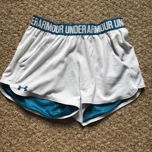 Mesh under armour shorts WITH POCKETS